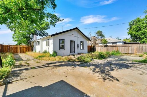 536 University Ave, Fresno CA  93705-5024 exterior