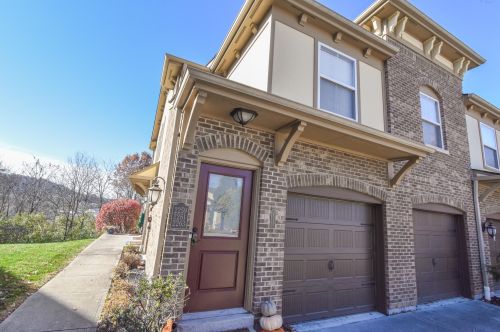 2259 Rolling Hills Dr, Covington, KY 41017-5138
