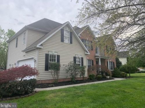 44 Songbird Ln, Dover, DE 19904-5672