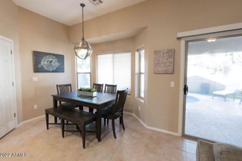 628 Stottler Dr, Gilbert AZ 85296-8387 exterior