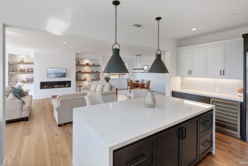 3711 Llyn Glaslyn Pl, Santa Rosa CA  95403-0950 exterior