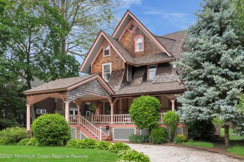 46 Prospect Cir, Atlantic Highlands, NJ 07716-1310