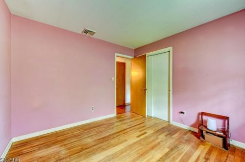 901 Meadowbrook Rd, Fredon NJ  07860-4519 exterior