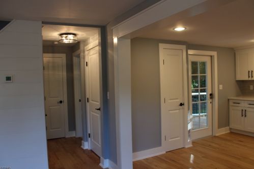 15 Main St, Califon NJ  07830-4309 exterior