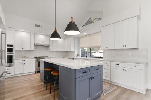 2121 Campton Cir, Rancho Cordova CA  95670-8348 exterior