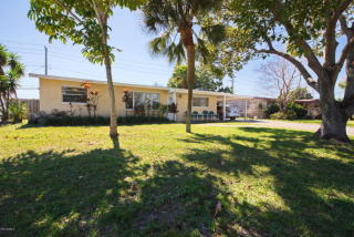 2643 Sadler Ln, Melbourne, FL 32935-2850