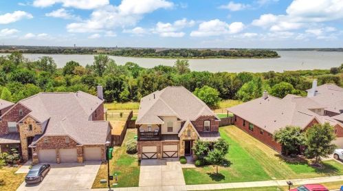 2200 Benjamin Creek Dr, Oak Point, TX 75068-0018