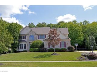 11543 Fox Grv, Cleveland, OH 44149-2875