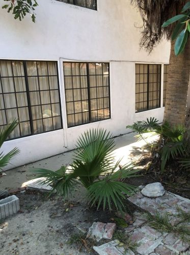 20008 Wadley Ave, Long Beach, CA 90746-3045