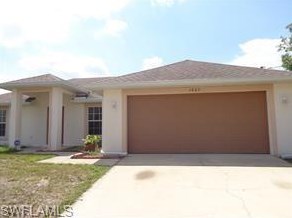 1403 15th St, Lehigh Acres, FL 33972-7007