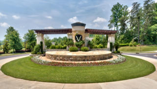 4031 La Crema Dr, Charlotte, NC 28214-1363