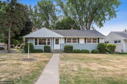 322 Emerson Ave, Saint Paul, MN 55118-2606