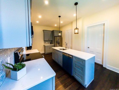 7 Center St, Patterson NY  12563-3116 exterior