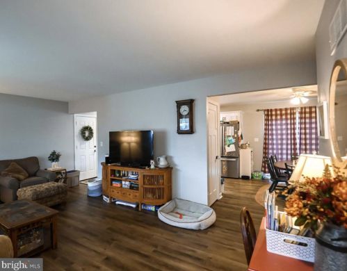 55 Cardinal Dr, Hanover PA  17331-9787 exterior