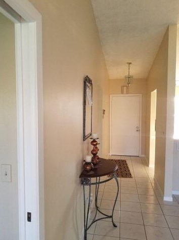 5262 Breadfruit Cir, Delray Beach, FL 33484-9118