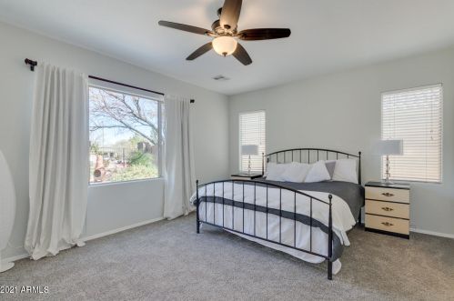 1426 Clark Dr, Gilbert AZ 85297-5273 exterior