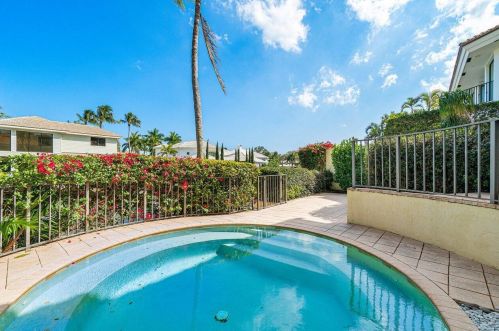 5310 Boca Marina Cir, Boca Raton FL 33487-5221 exterior