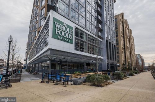 1025 1st St, Washington DC 20001-2283 exterior