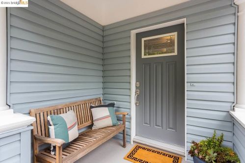 819 Arlington Ave, Oakland, CA 94608-2819
