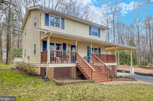 305 Harrison Cir, Locust Grove VA  22508-5256 exterior