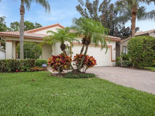 8487 Siciliano St, Boynton Beach, FL 33472-7168