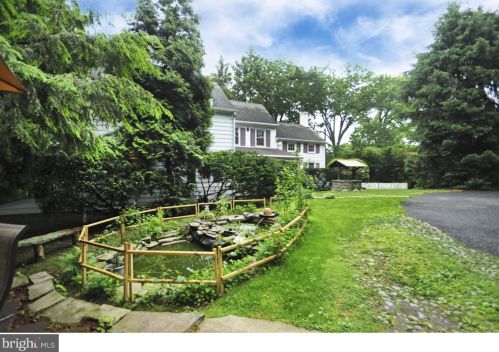 7708 Oak Lane Rd, Cheltenham, PA 19012-1013