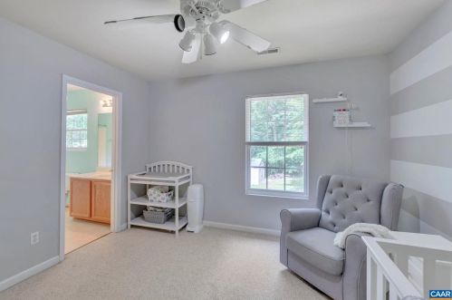 2 Riverside Dr, Bybee VA  22963-2021 exterior