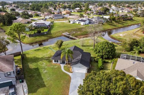 4400 Idlewild St, Fort Pierce, FL 34953-6848