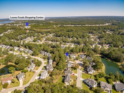 2813 Bottle Brush Ct, Mount Pleasant SC  29466-9202 exterior
