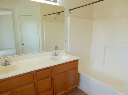 1219 Larkspur Ln, Beaumont CA  92223-2090 exterior