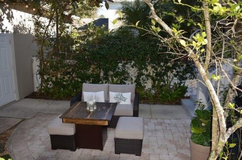 1019 Nash Dr, Kissimmee FL 34747-4310 exterior