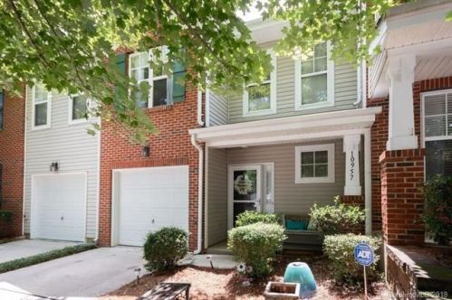 10957 Princeton Village Dr, Charlotte, NC 28277-3021