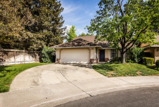 830 Colby Ct, Woodland, CA 95695-6812