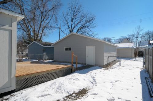 892 Bayard Ave, Saint Paul MN 55102-4002 exterior