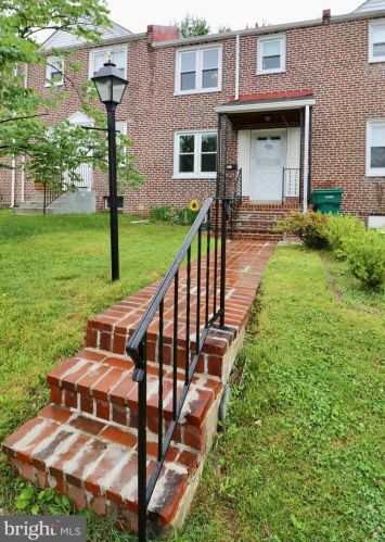 1132 Coyne Pl, Wilmington, DE 19805-4525