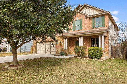 221 Mistletoe Ln, Uhland, TX 78640-5546