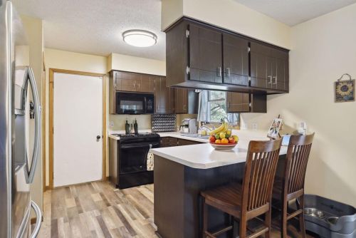 1312 Bilmar Ave, New Johannesburg WI  54017-2302 exterior