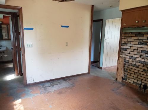 3441 82nd St, Milwaukee WI  53219-3835 exterior