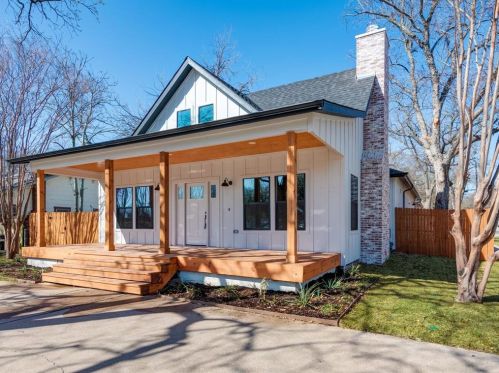 1821 Sylvania Ave, Fort Worth, TX 76111-2740