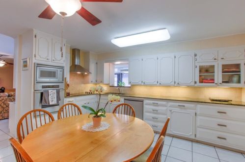 4500 Westlake Dr, Fort Worth TX  76109-4936 exterior