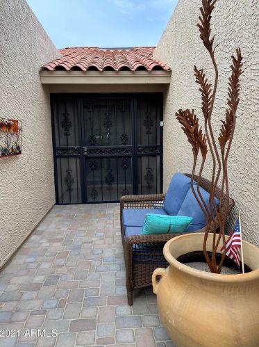 10562 Topaz Cir, Scottsdale, AZ 85258-4920