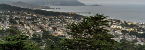 162 Beachview Ave, Pacifica CA  94044-1512 exterior