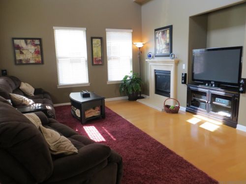 2722 Piantino Cir, San Diego CA 92108-4760 exterior