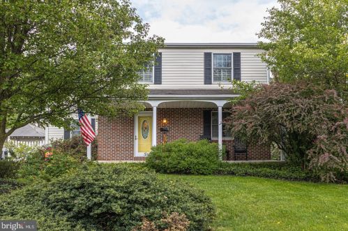 378 Broad St, Souderton, PA 18964-0012