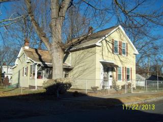 194 Centre St, Springfield, MA 01151-1114