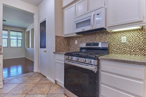 122 Quartz Ln, Perris CA  92570-7268 exterior