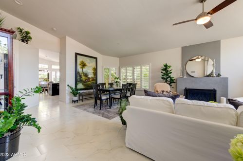 9448 Camino Del Santo, Scottsdale, AZ 85260-4306