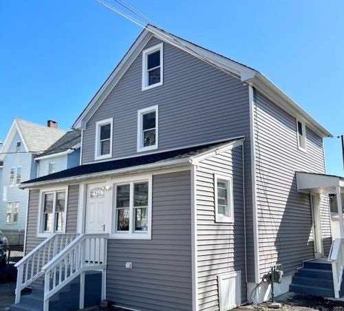 444 Berkshire Ave, Bridgeport CT  06608-1337 exterior