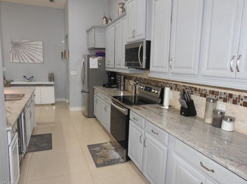 3301 19th St, Lehigh Acres, FL 33976-3556