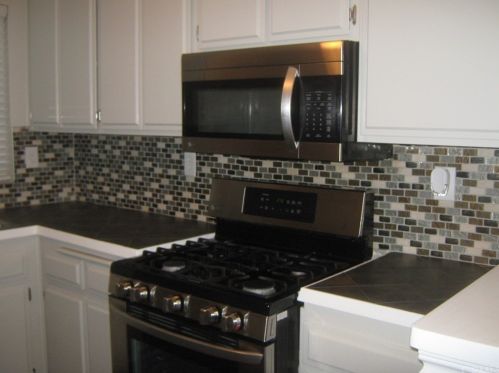 2003 Sage Tree Rd, Colton CA  92324-8465 exterior